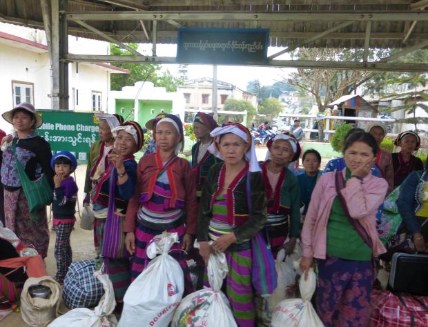 Pyin Oo Lwin - Hsipaw- train-viaduc birmanie-birmanie-nord birmanie-voyager enbirmanie-asie-roadtripsolo-backpackersasie-unsacadosenvoyage (5)