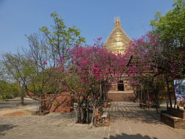 Bagan-Birmanie-Myanmar-Temples-Pagodes-Stupas-ebike-voyageenbirmanie-roadtripbirmanie-voyageusesolo-unsacadosenvoyage6